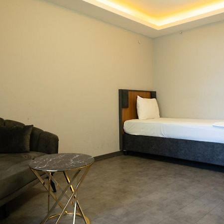 Grand Moon Hotel Istanbul Exterior foto