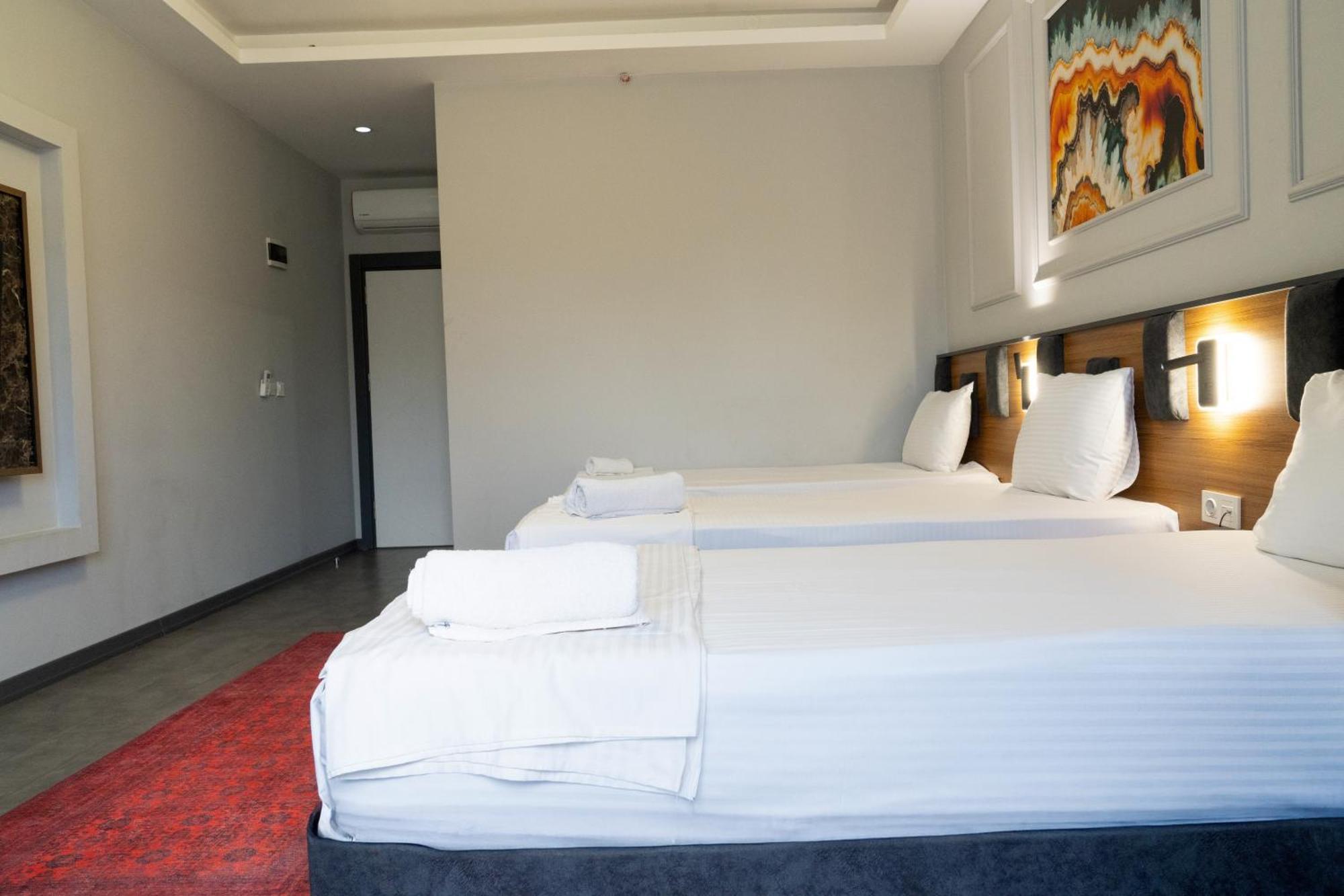 Grand Moon Hotel Istanbul Exterior foto